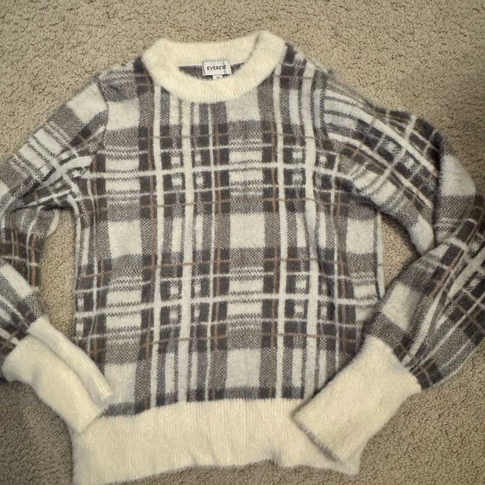 Evereve Holiday Sweater
